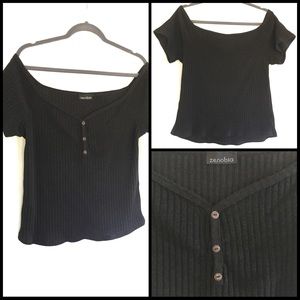 2X Black Off-The-Shoulder Top